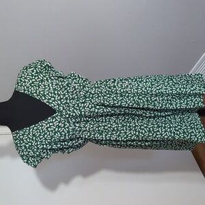 XL, green and white babydoll women's dress NWOT